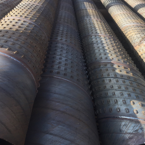 株洲孔式滤水管的材质选择